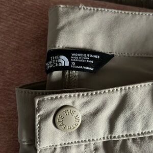 north face women’s zip off hiking pants NWOT